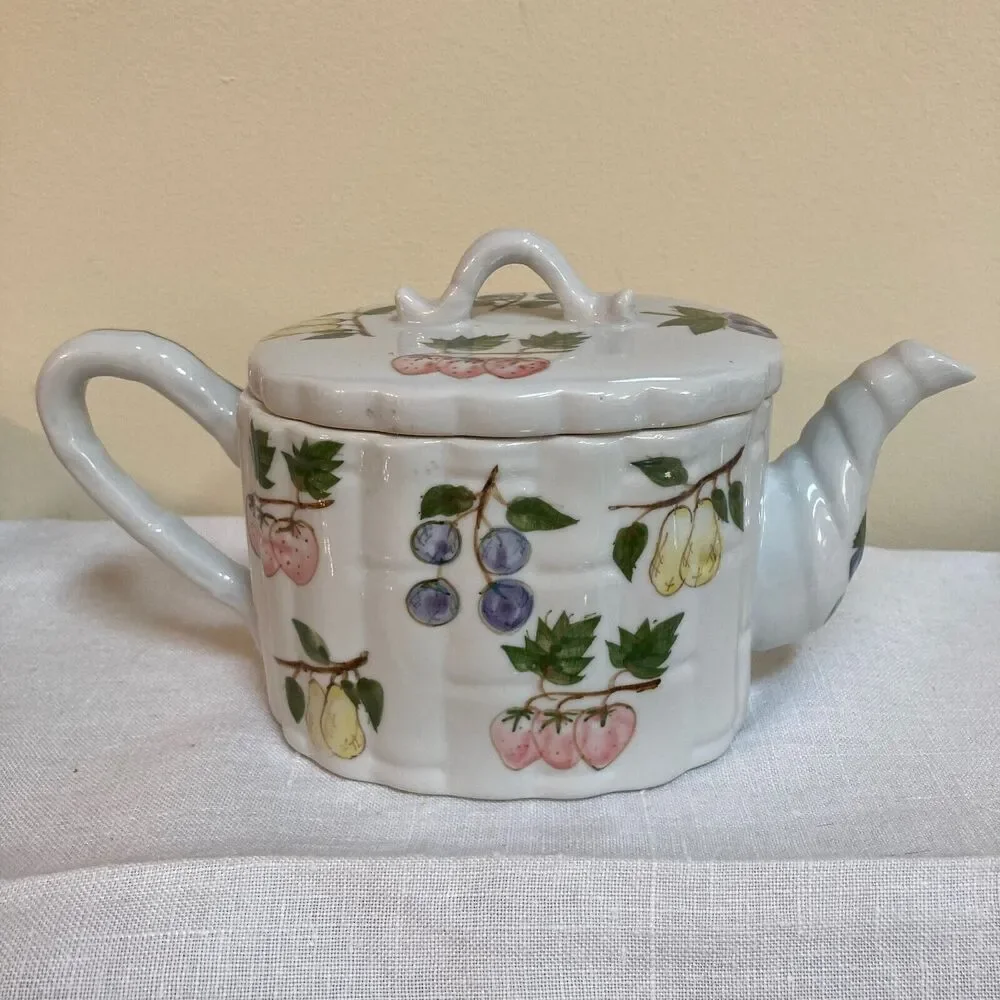 Vintage 90s Tea Pot with Painted Fruit and Berries with Elephant Trunk Spout EUC
